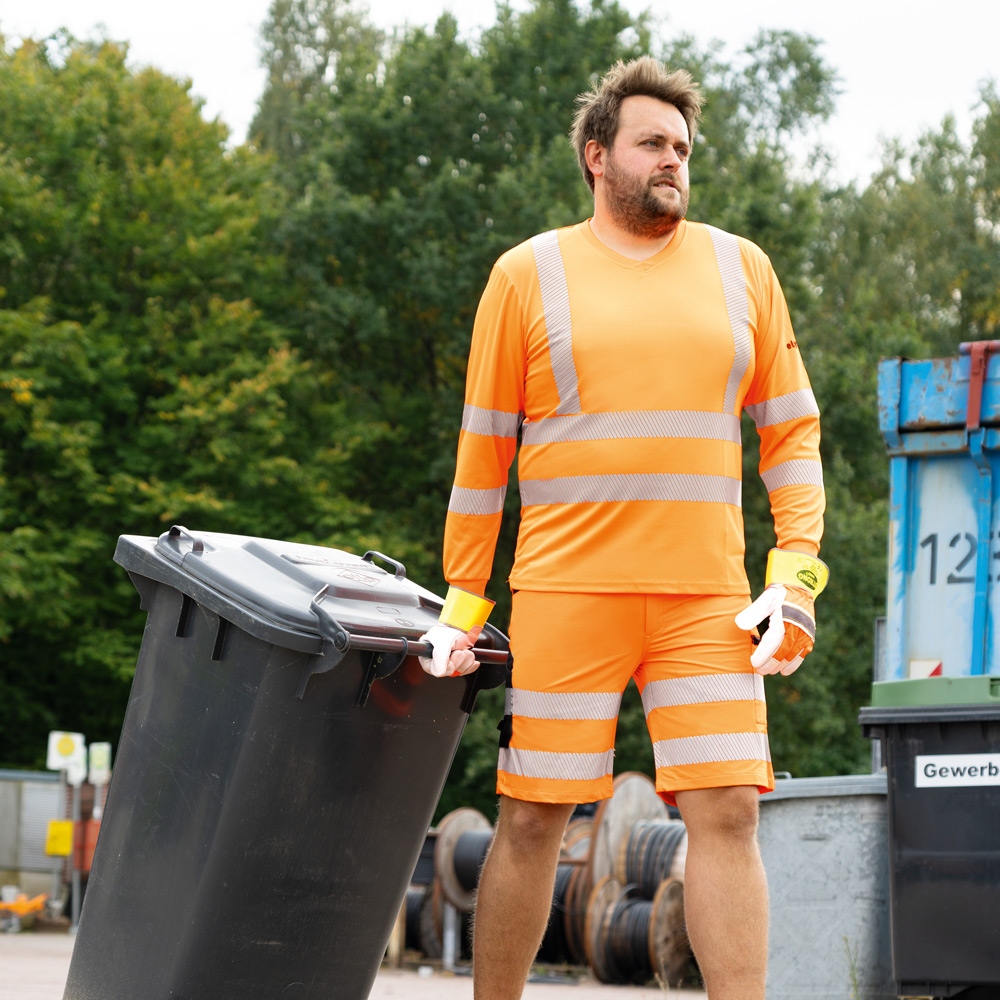 pics/Feldtmann/2024/arbeitskleidung/elysee/elysee-23496-lemmer-warnschutz-langarm-shirt-orange-szene.jpg