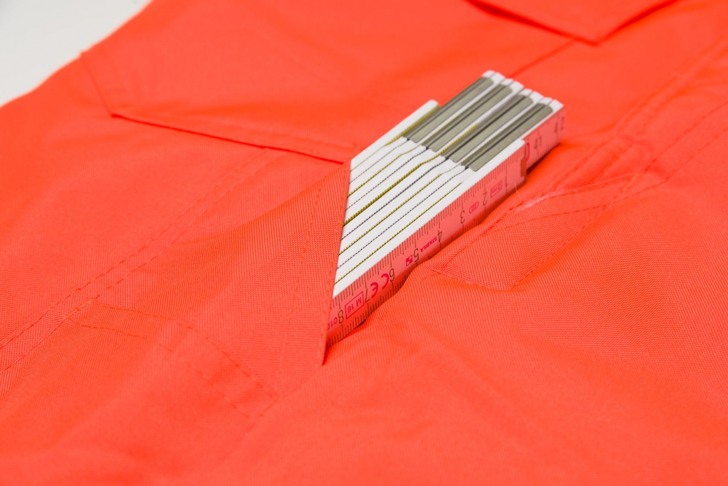 pics/Planam/2063/planam-warnschutz-winterlatzhose-uni-detail3.jpg