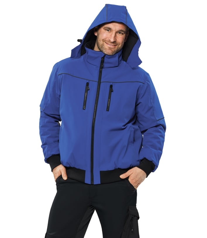 pics/Planam/3793/planam-3793-plane-blouson-arbeitsjacke-winddicht-kornblumenblau-xs-8xl-model-picture.jpg
