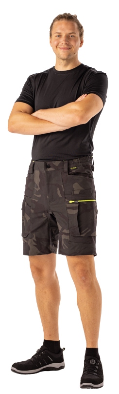 pics/Planam/6735/planam-6735recoline-herren-stretch-arbeitsshorts-camouflage-xs–6xl-model-picture.jpg