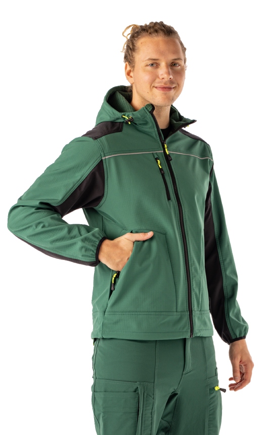 pics/Planam/6753/planam-6753-recoline-herren-softshelljacke-grun-schwarz-xs–6xl-model-picture.jpg