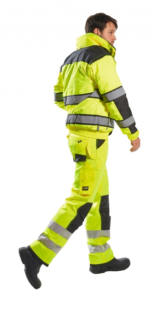 pics/Portwest/Jacken/portwest-c466-4-in-1-high-visibility-pilot-jacket-yellow-model4.jpg