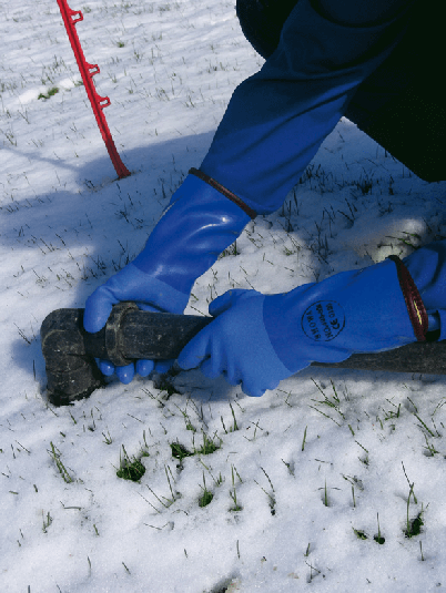 pics/Showa/showa-158495-chemikalienschutzhandschuhe-winterhandschuhe-anwendung.png