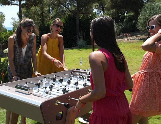 pics/Stella/outdoor/stella-kicker-table-football-home-outdoor-ladies.jpg